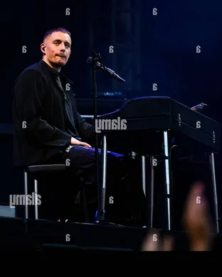 Dermot Kennedy Tampa