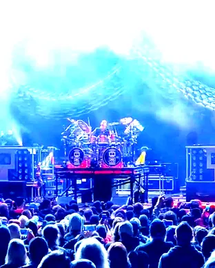 Five Finger Death Punch, Cody Jinks & Eva Under Fire