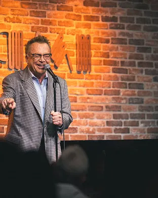 Tom Arnold Sarasota